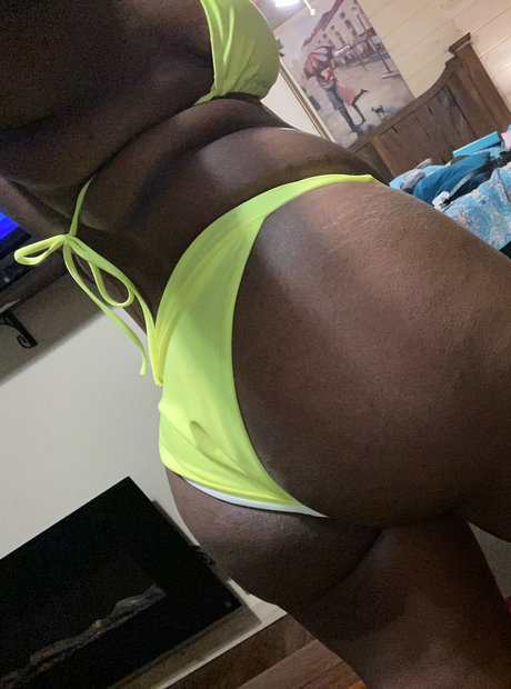 Coco Mulan_ free pornstar photos