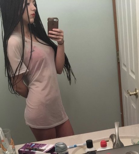 QueenA pornstar nudes img