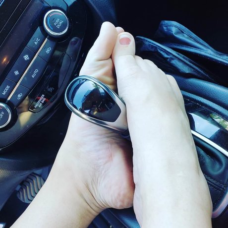 Tempress exclusive actress picture