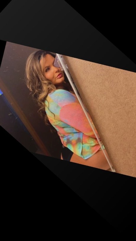 Mamixoxo sex model images