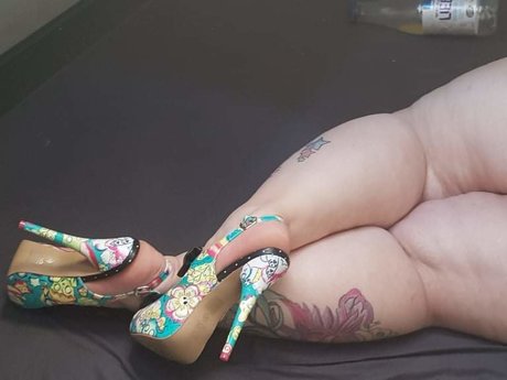 _Queen of Pain_ star sex pictures