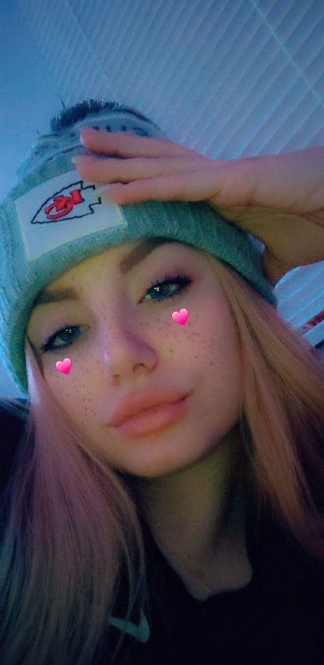 XQueen LilithX exclusive pornstar archive