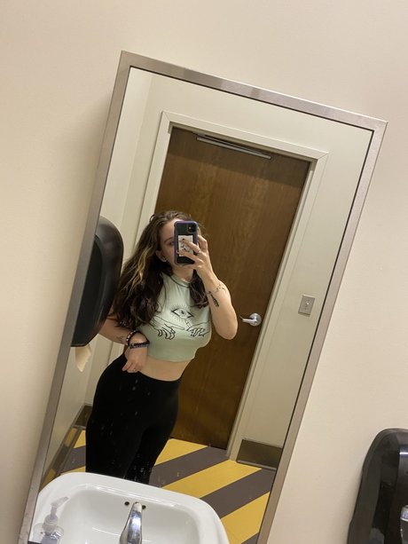 eris nice pornstar archive