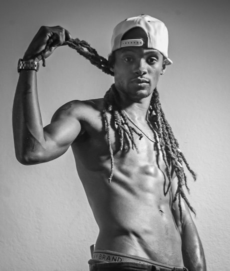 Quai khalif nude star pic