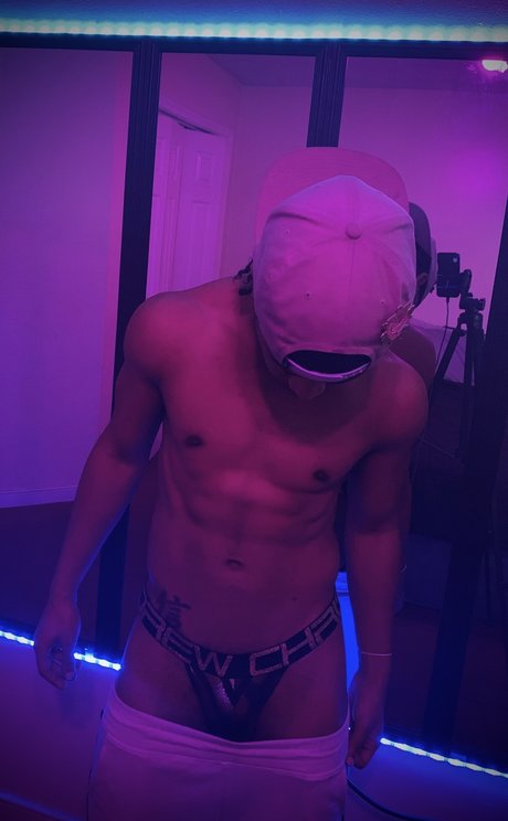 Neo Bottom Serenity pornstar erotic pictures