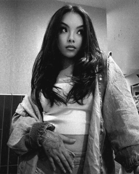 Puurty D xxx star images