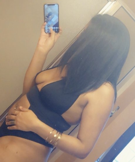 Angel R_ porn actress images