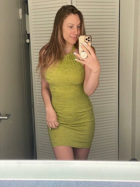 FULL VIDS ON FEED model top galleries