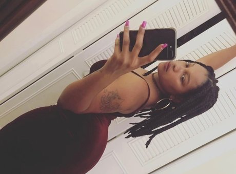 eastafricangoddess star top img