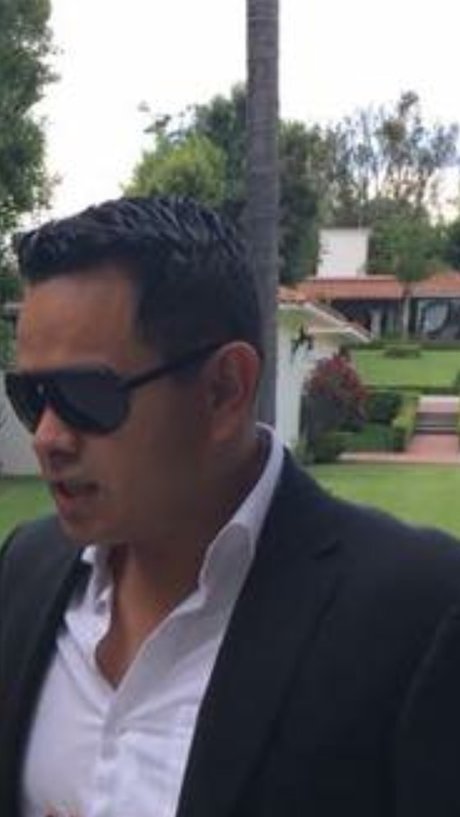 quetzalybarra star top photos