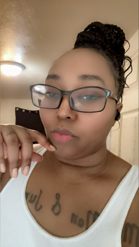 Leticia Torres star sexy pics