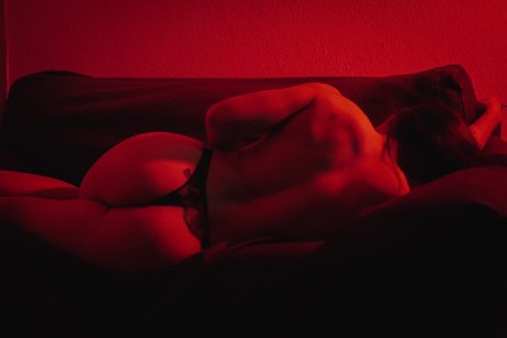 Dariana Garza naked pornstar photos