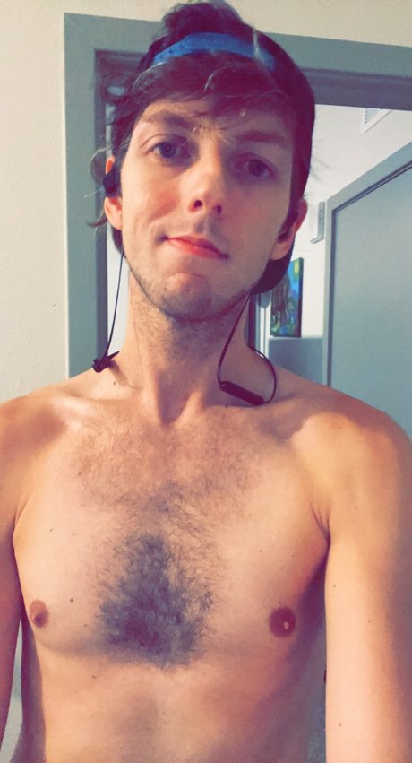 Danny Everblue pretty actress pics