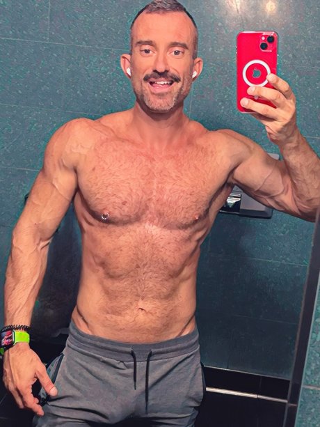 Dominic Cain hd star gallery