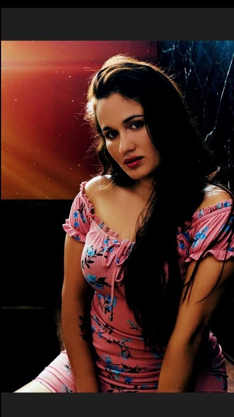 Diosidf porn model images