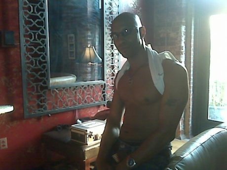 Dudeniceguy hd model photos