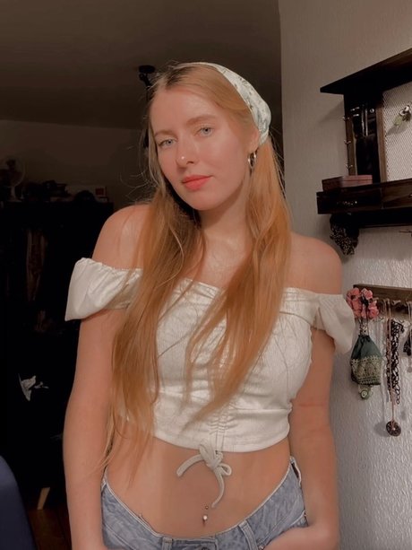 Fia_ art actress archive