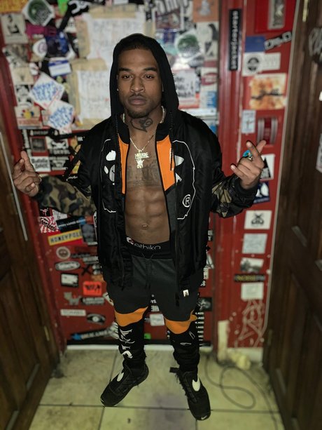 Don Altae xxx model pic