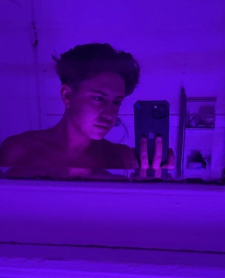 Dez the demon model adult pic