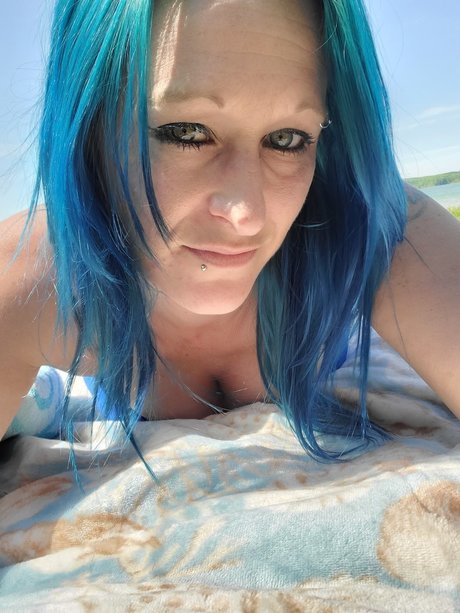 Rainbow Queen pornstar nude images