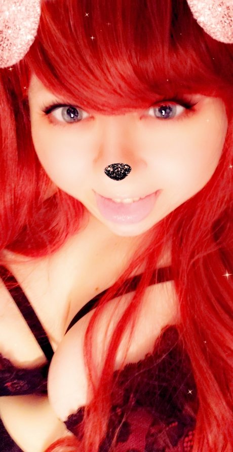 RaeSinn Hell pornographic model pics