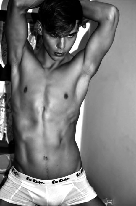 Radisekkk nude actress gallery