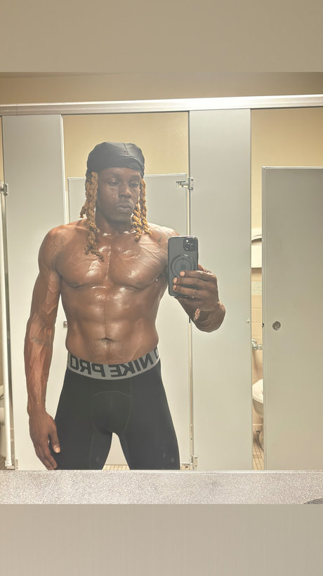 Heavyxdee best star pic