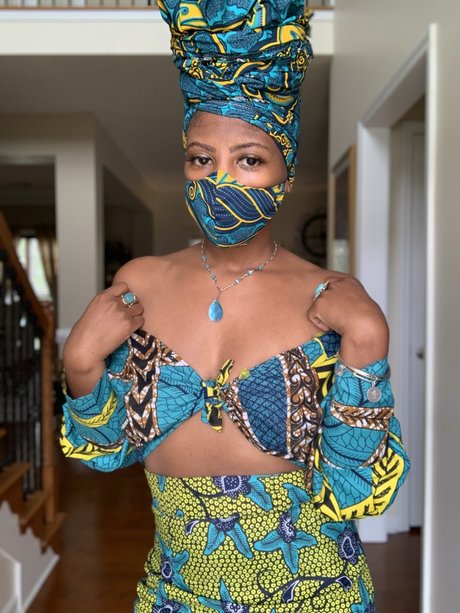 The Manifesting Beauty nude star gallery