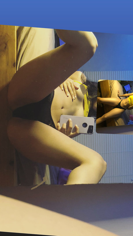 Danna Sofia sexy pornstar image