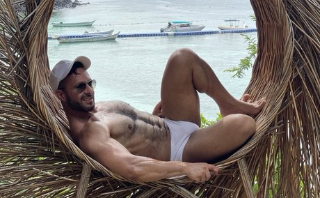 Adam Champ star naked pictures