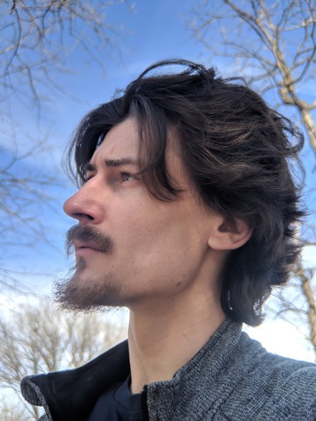 Razzooz nude actress images