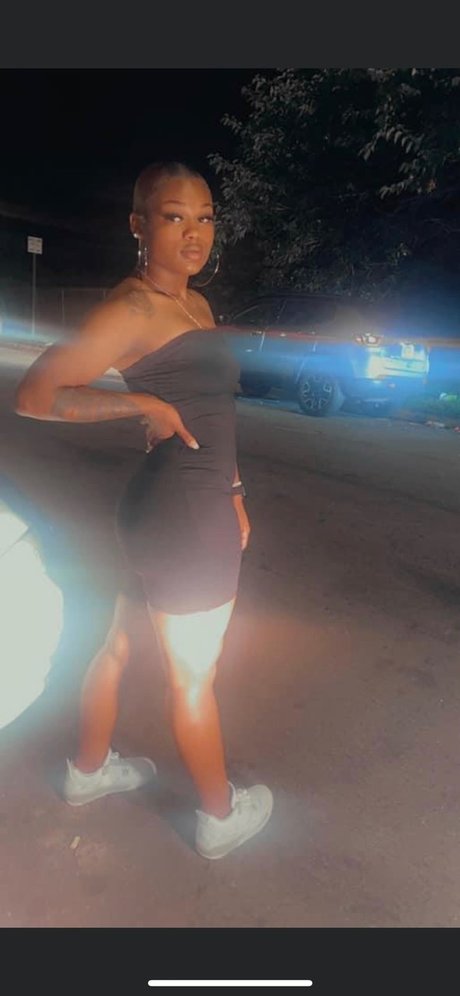 Raysia Smith sex actress galleries