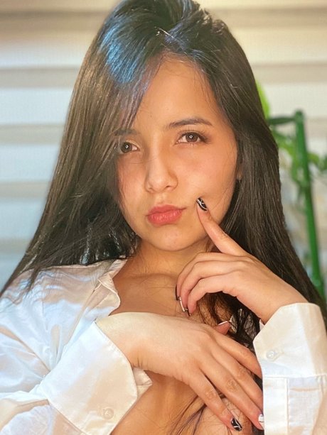 Raychell Black VIP_ sex star pic