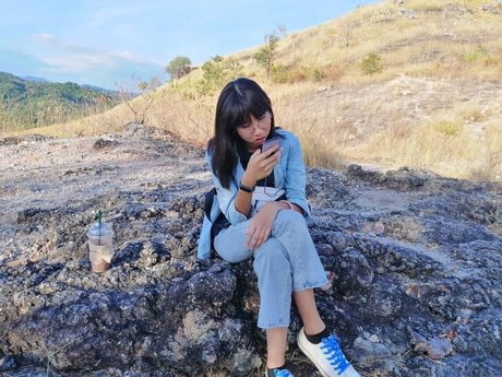 R Rayna pornstar nude images