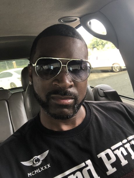 Rawness pornstar pretty picture