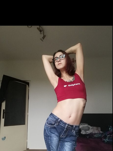 Ravenica pornstar naked picture