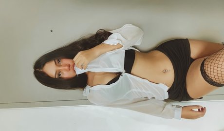 rravaaaaa naked star archive