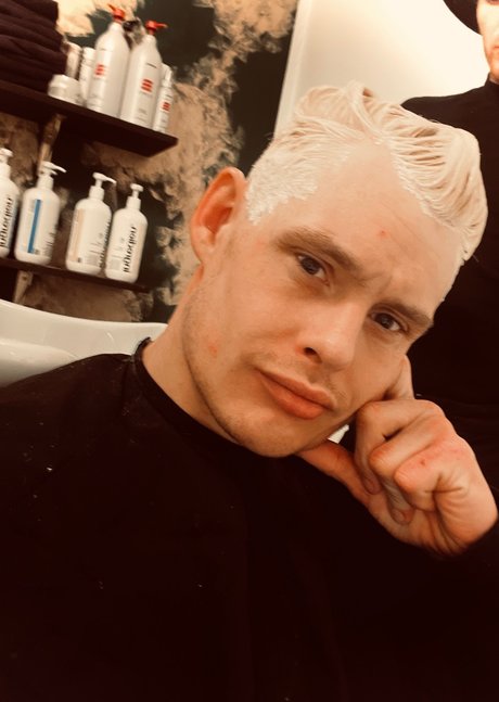 Rasmus Kjeldsmark model nude archive