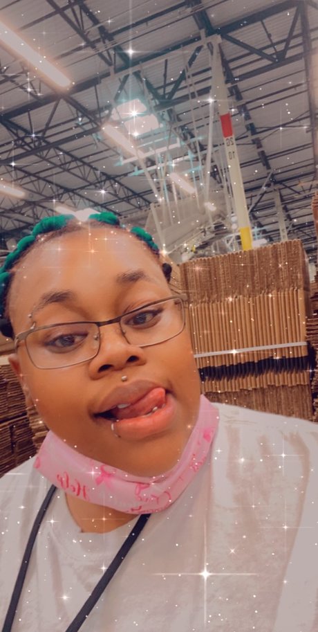 Pretty Ass Plus Size Gurl exclusive star pic