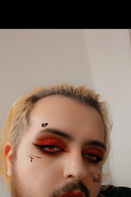 Floor The Flower model top gallery