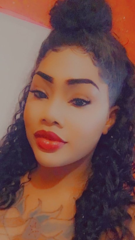 Unique Riri high quality pornstar galleries