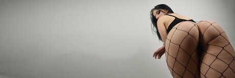 Rhyn art model photos