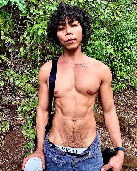 Rhum808 model beautiful pics