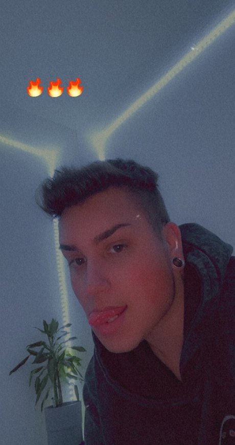 YourBoyOrlando model exclusive pictures