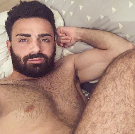 Remsphedre nudes model images