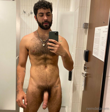 Remy Duran Premium star high quality image