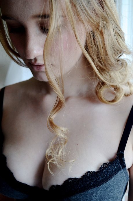 Redhead Jessi pornographic star photos