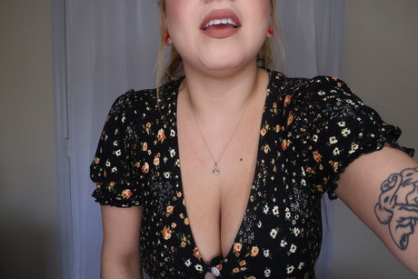 Rosalie Martini model top gallery