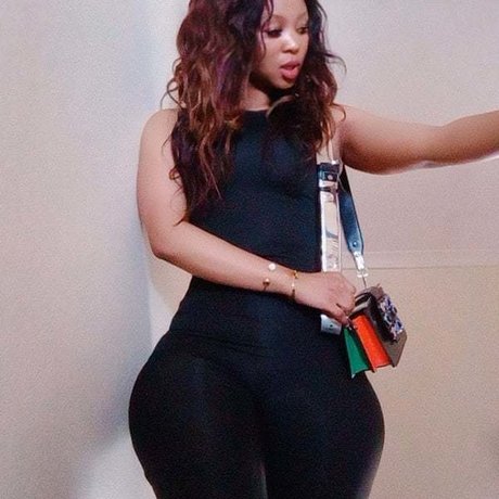 RoobyGen porn model image