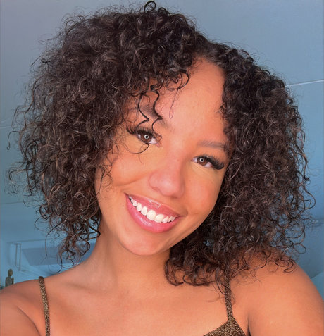 Romy Indy sex model img